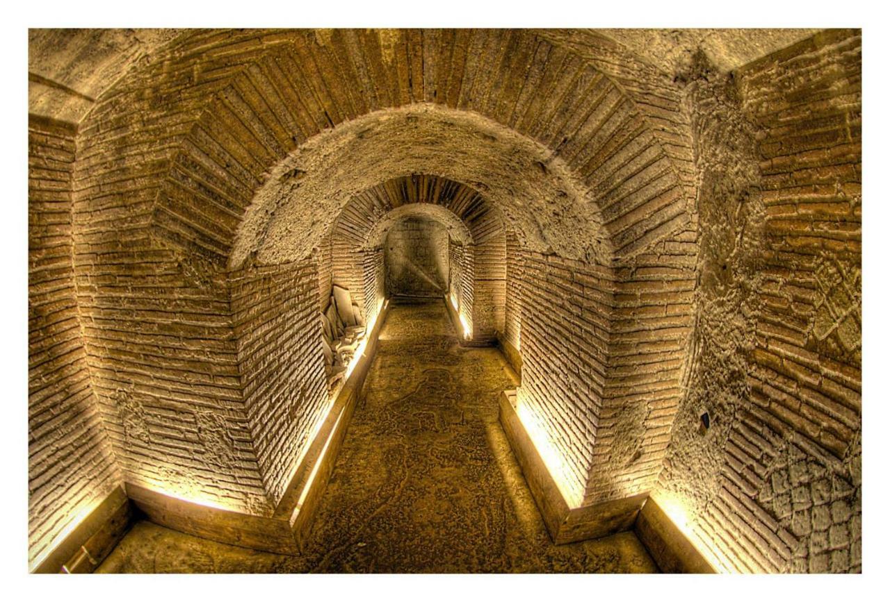 Donnare Casavacanza - Historic Center Of Naples Luaran gambar